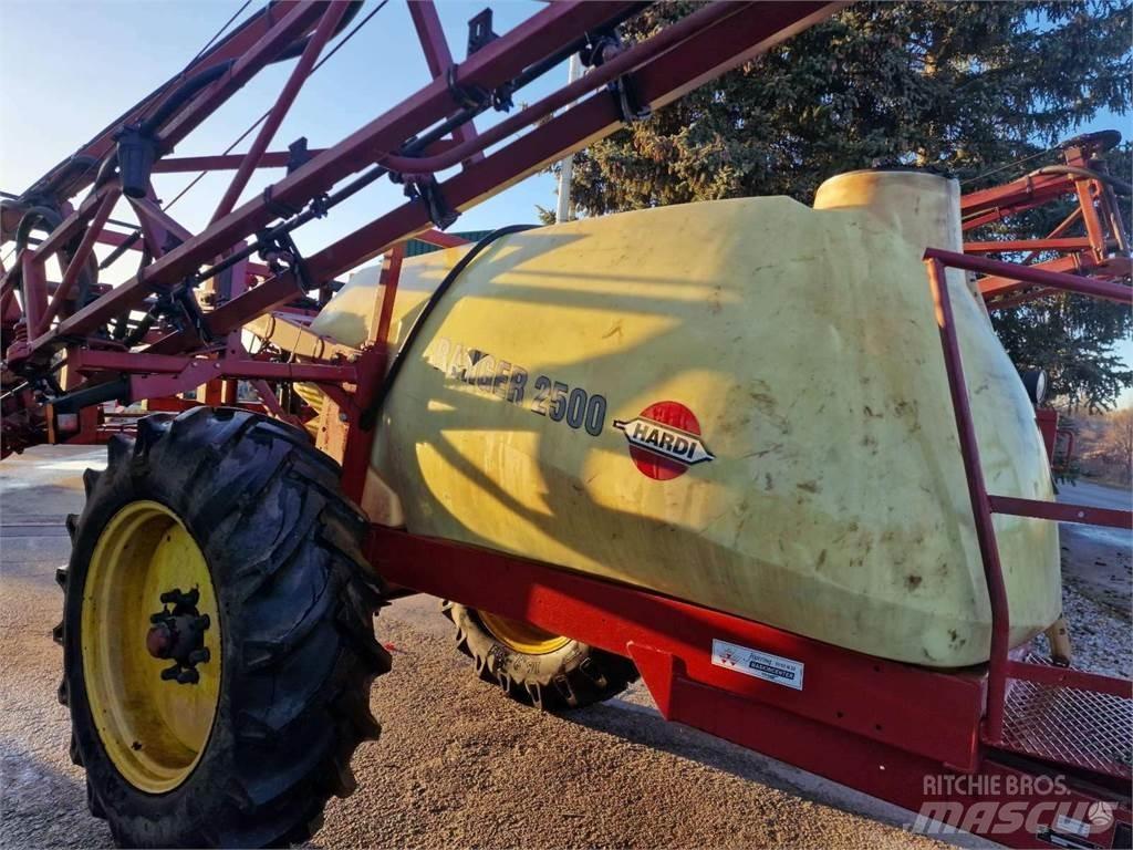 Hardi Ranger 2500 Самоходные опрыскиватели