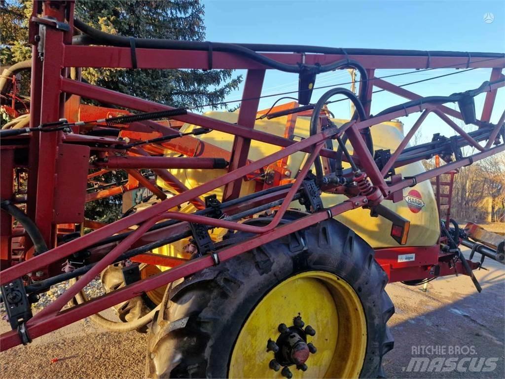 Hardi Ranger 2500 Самоходные опрыскиватели