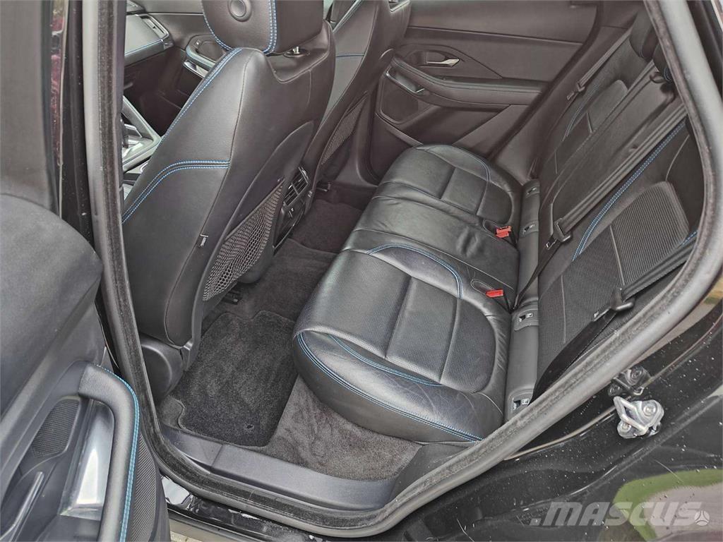 Jaguar  Легковые автомобили