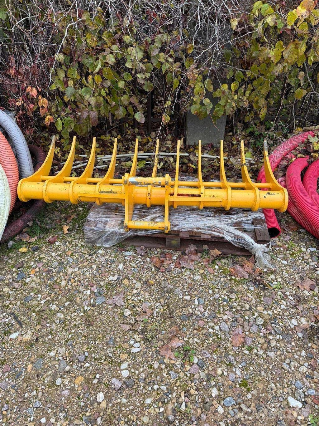 JCB JS145LR Гусеничные экскаваторы