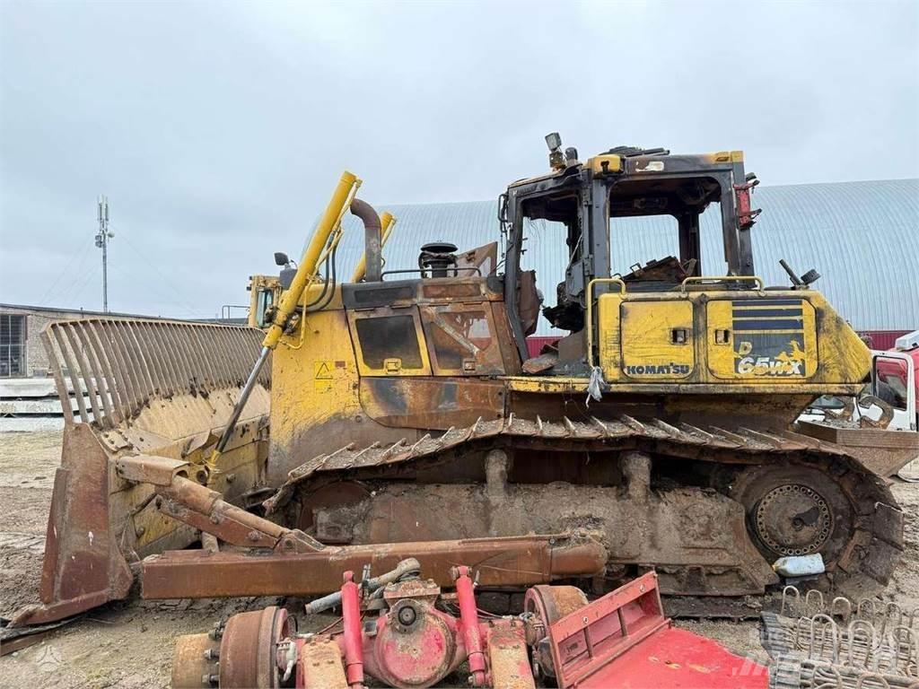 Komatsu D65WX-18 Гусеничные бульдозеры