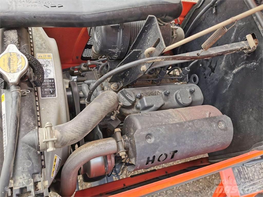 Kubota kb 205 Трактора