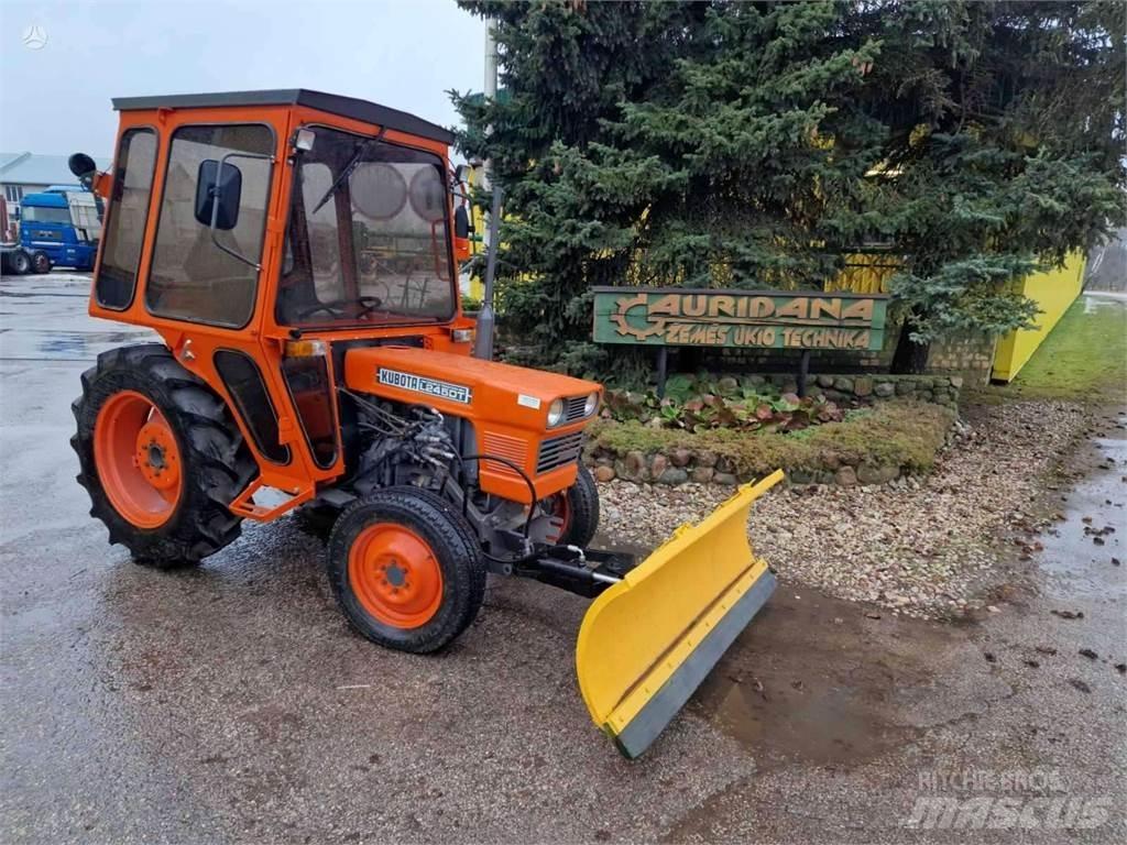 Kubota L245dt Трактора