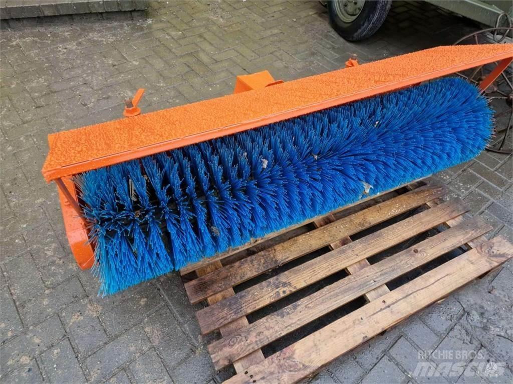 Kubota L245dt Трактора