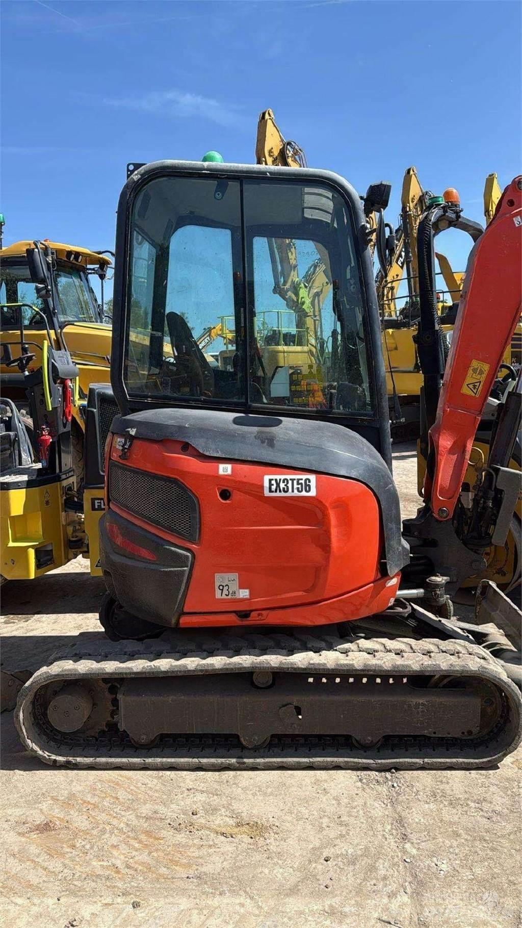Kubota U27-4 Мини-экскаваторы