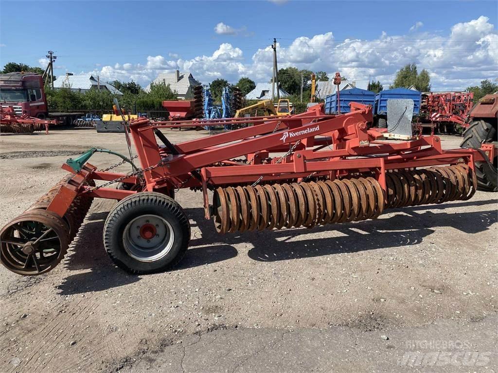 Kverneland 920 Катки полевые
