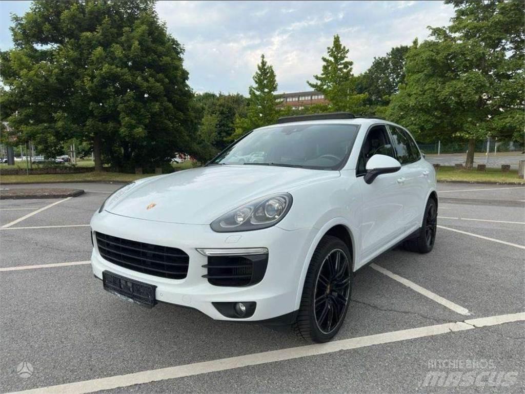 Porsche  Легковые автомобили