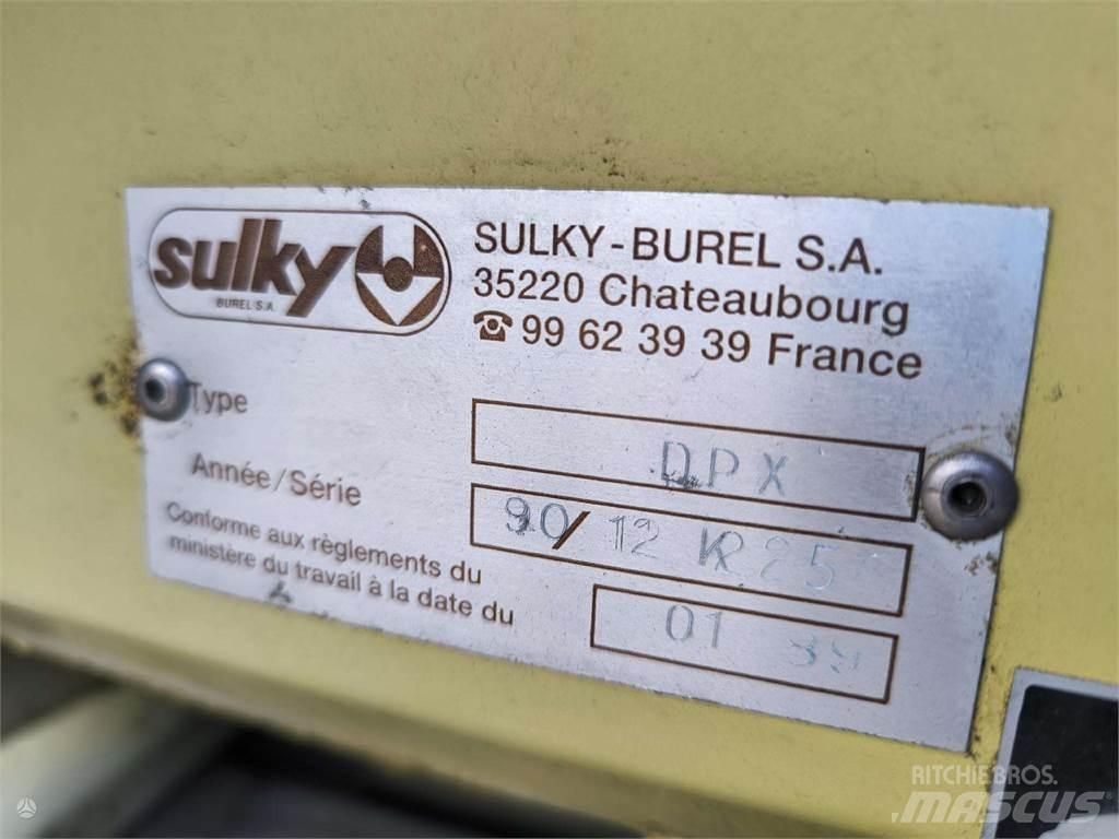 Sulky DPX 1003 Разбрасыватели минеральных удобрений