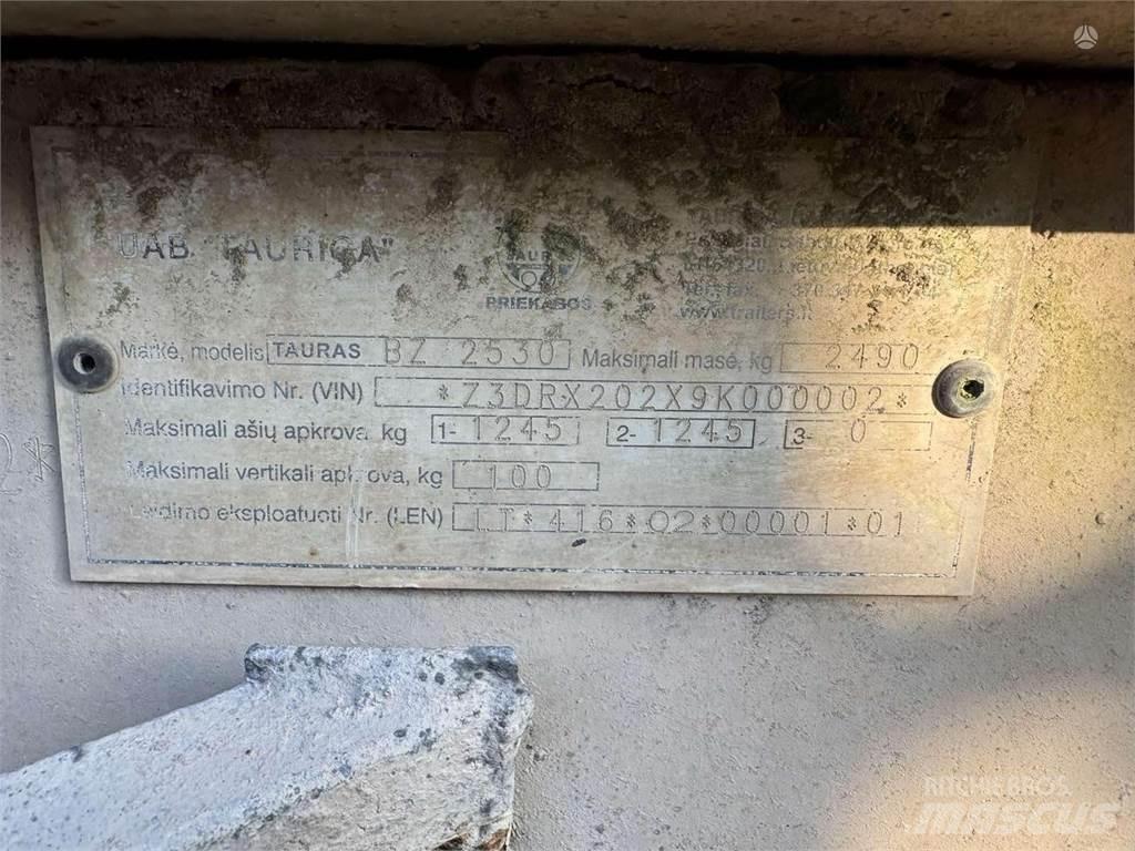 Tauras BZ 2530 Лёгкие прицепы