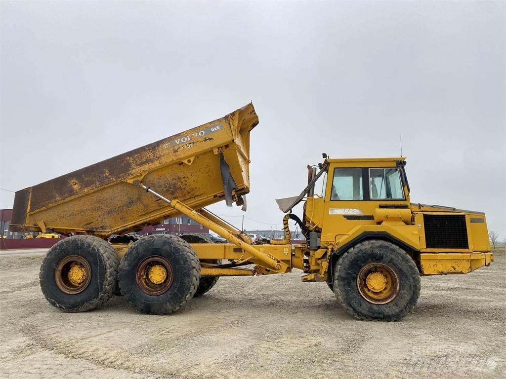 Volvo A25C , Nr.6 Шарнирно-сочленённые самосвалы