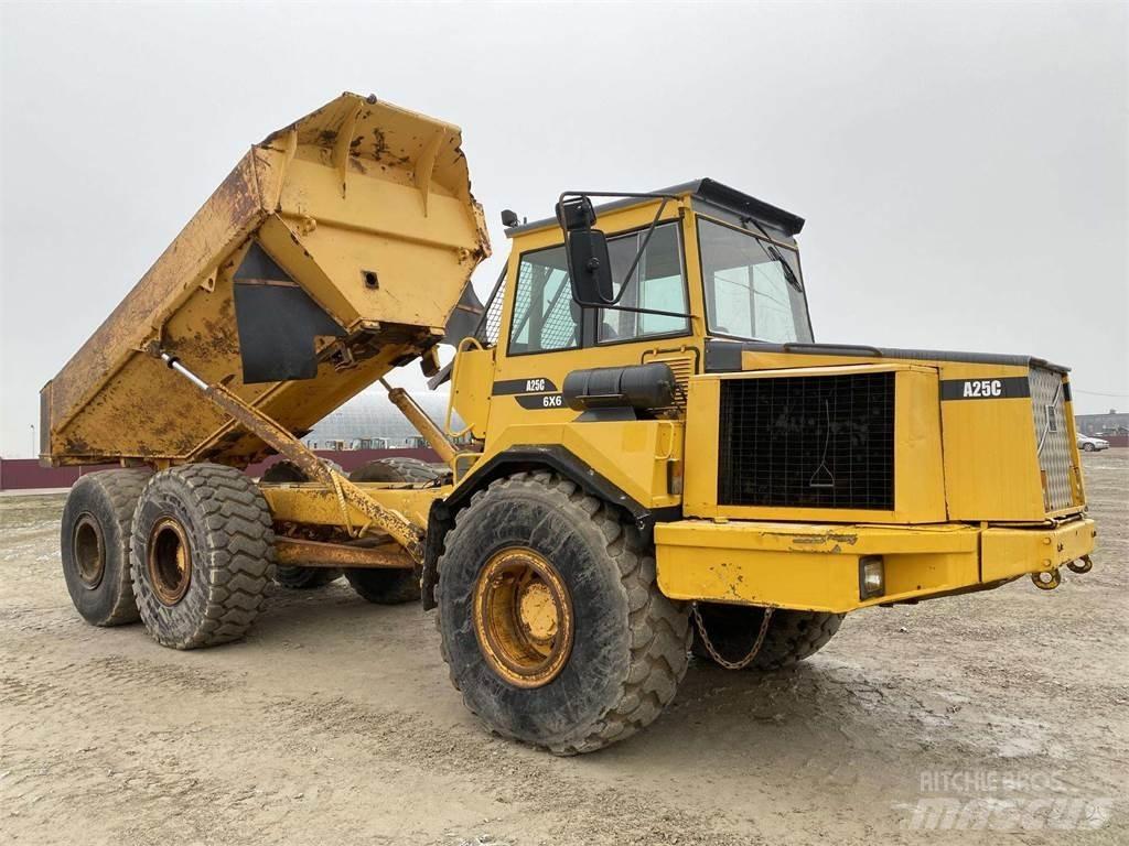 Volvo A25C , Nr.7 Шарнирно-сочленённые самосвалы