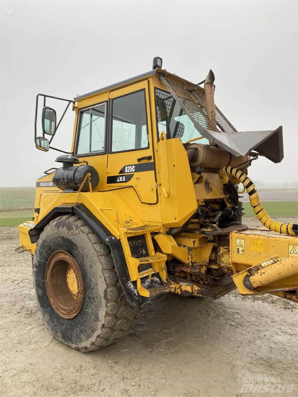 Volvo A25C , Nr.7 Шарнирно-сочленённые самосвалы