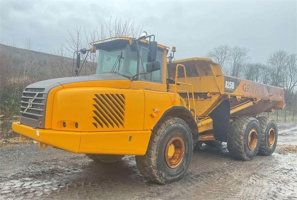 Volvo A25D Шарнирно-сочленённые самосвалы