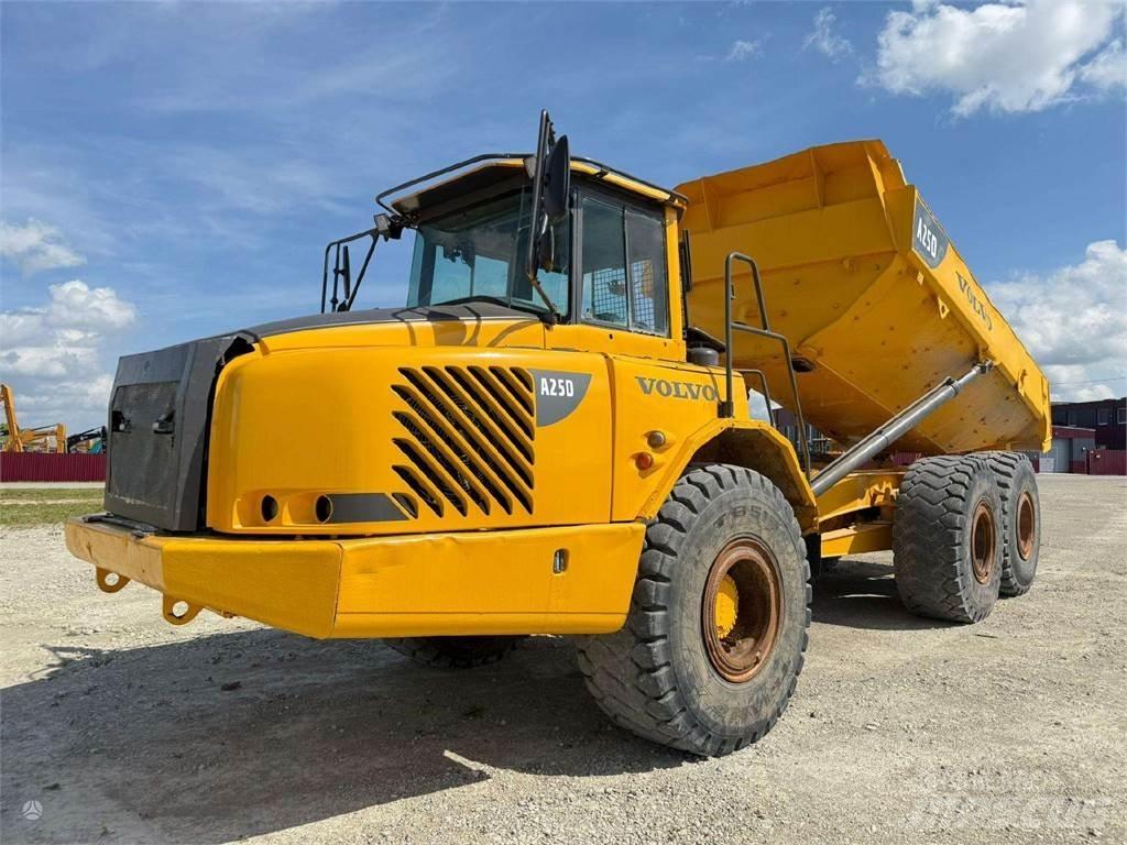Volvo A25D Шарнирно-сочленённые самосвалы
