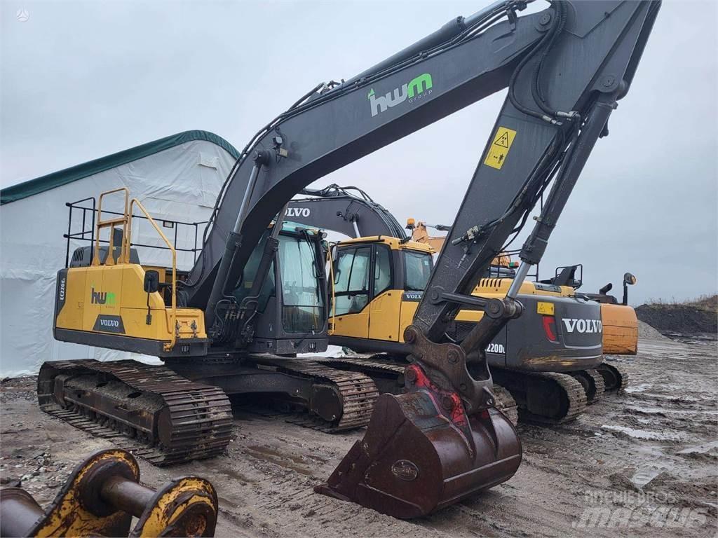Volvo EC220E Гусеничные экскаваторы