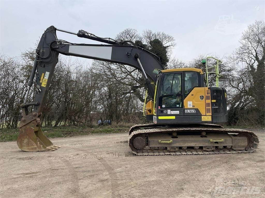 Volvo ECR235EL Гусеничные экскаваторы