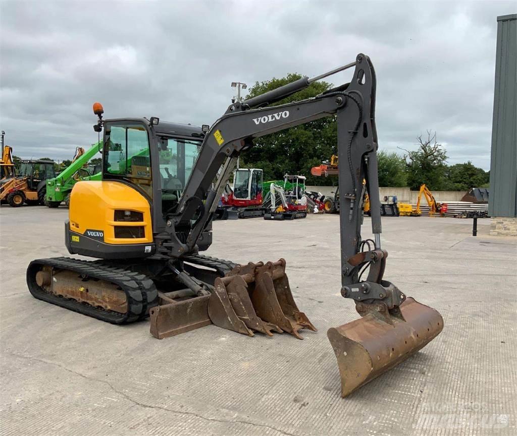 Volvo ECR50 Гусеничные экскаваторы