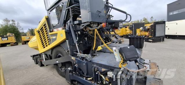 Bomag BF600P-2 Асфальтоукладчики