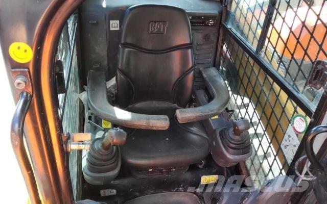 CAT 259D HF Мини-погрузчики