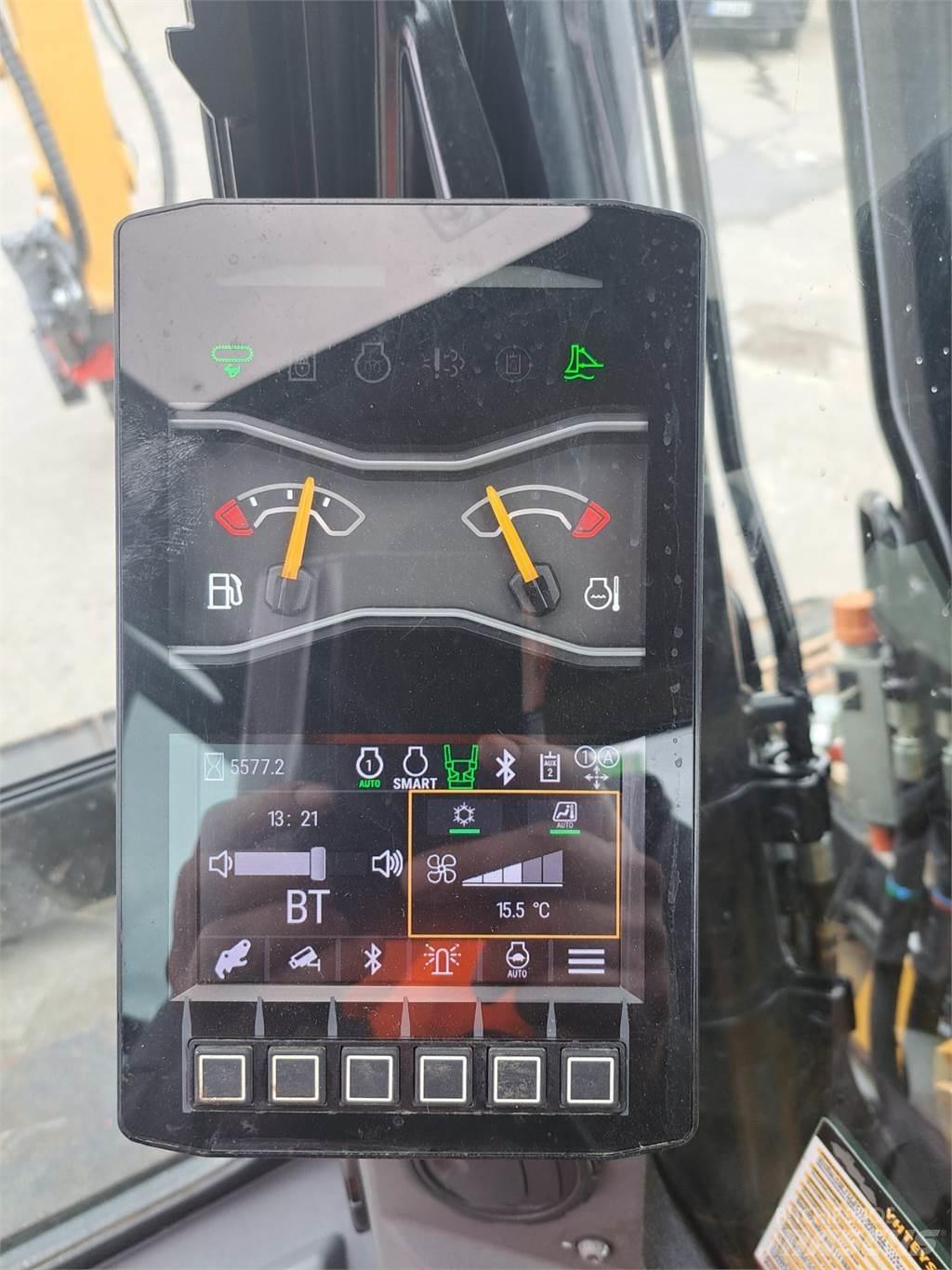 CAT 310 Мини-экскаваторы