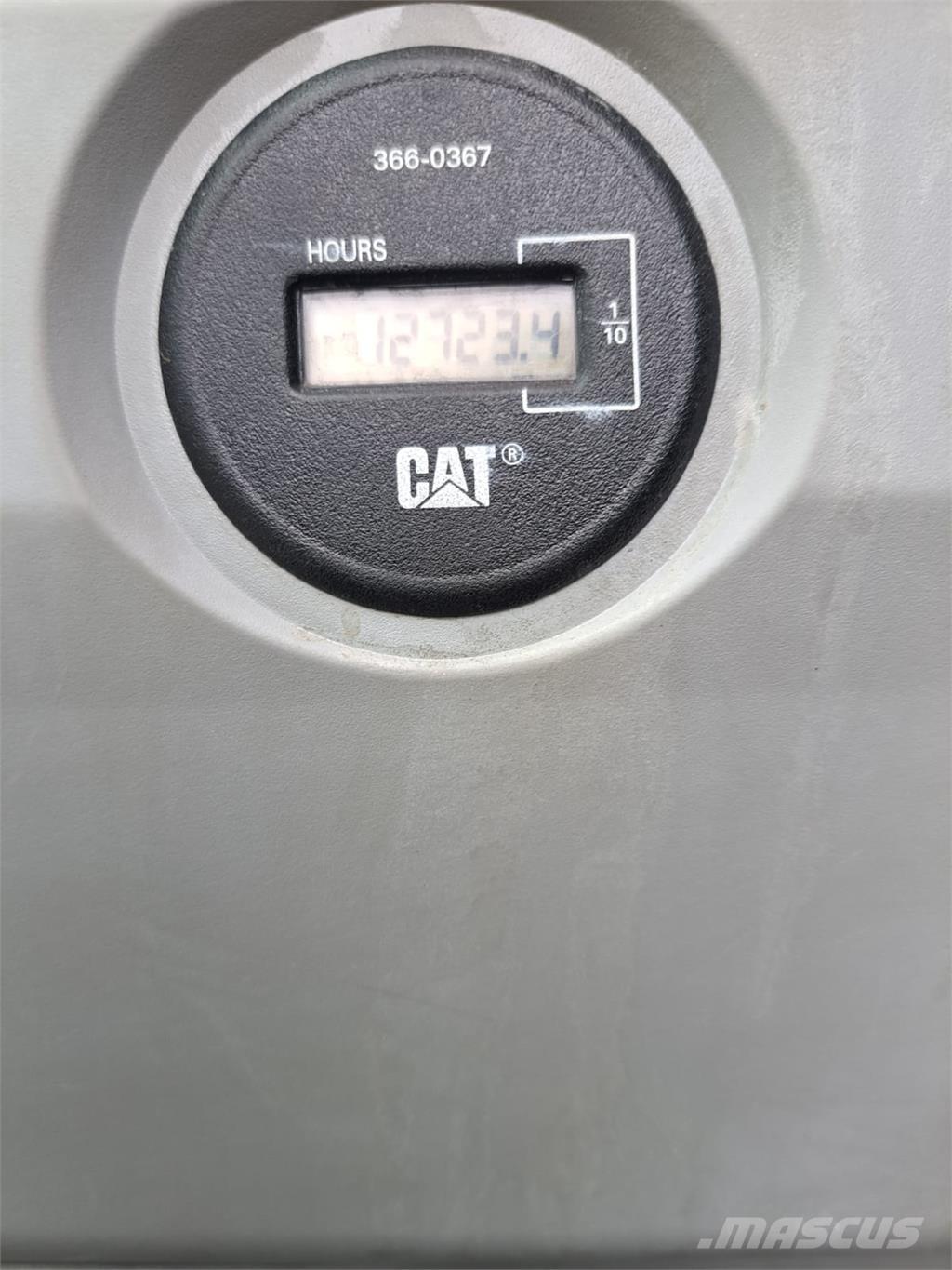 CAT 325F Гусеничные экскаваторы