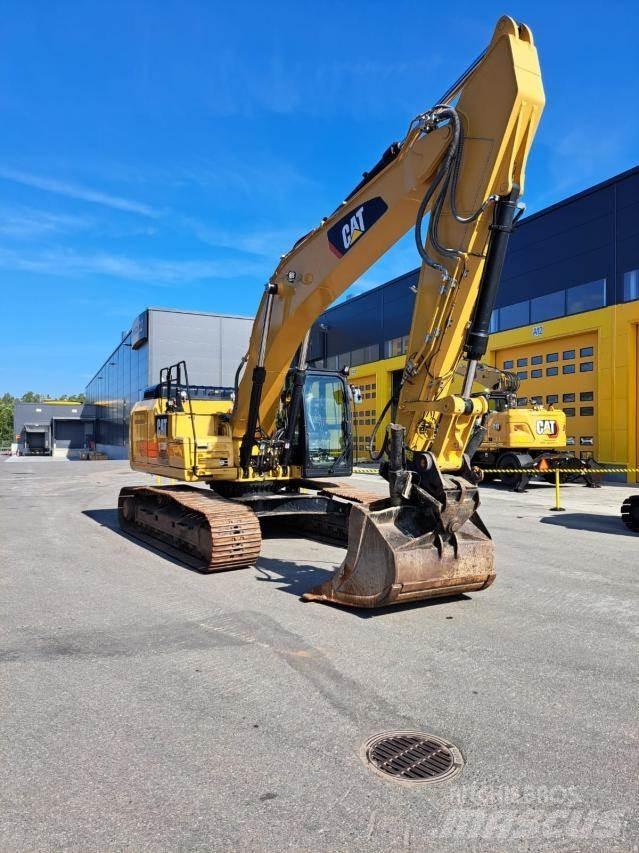 CAT 330F Гусеничные экскаваторы
