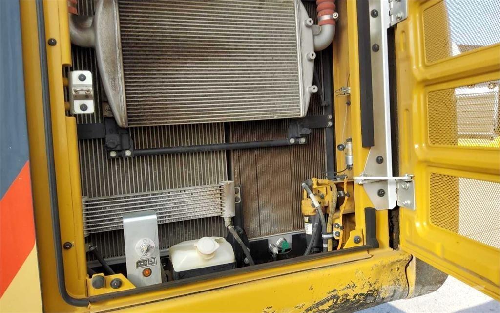 CAT 330F LN OQ80 Гусеничные экскаваторы