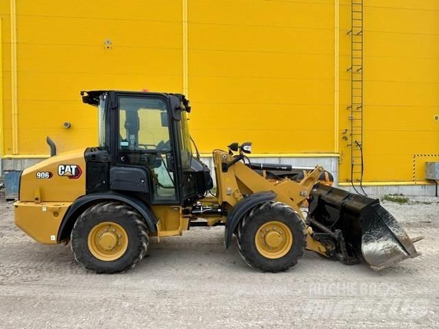 CAT 906-14 Фронтальные погрузчики