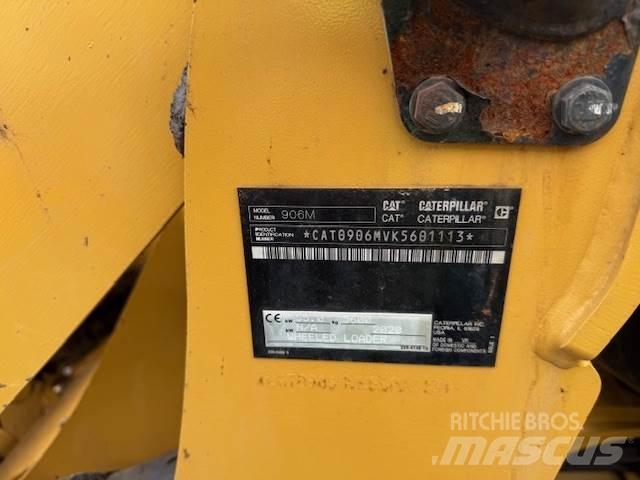 CAT 906M Фронтальные погрузчики
