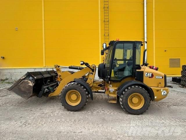 CAT 908-14 Фронтальные погрузчики