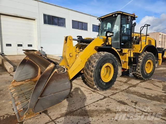 CAT 950M Фронтальные погрузчики