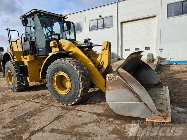 CAT 950M Фронтальные погрузчики