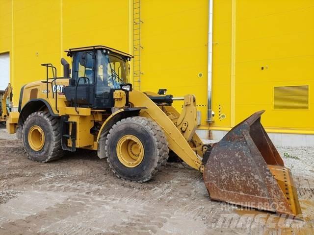CAT 950M Фронтальные погрузчики