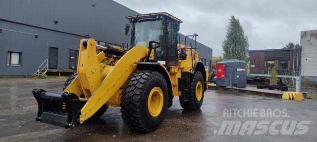 CAT 962M Фронтальные погрузчики