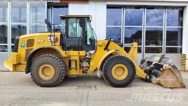 CAT 962M Фронтальные погрузчики