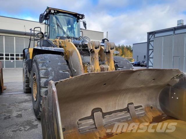 CAT 980M Фронтальные погрузчики