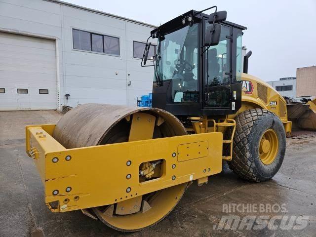 CAT CS66B Грунтовые катки
