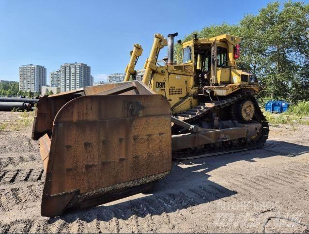 CAT D9N Гусеничные бульдозеры