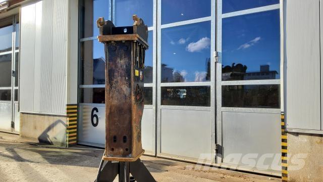 CAT H120GCS Гидромолоты