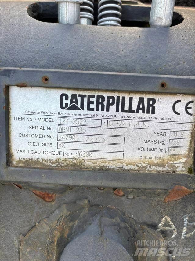 CAT Quick Coupler Экскаваторы-погрузчики