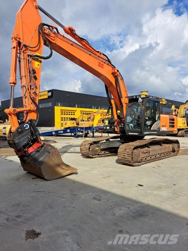 Hitachi ZX300LC-6 Гусеничные экскаваторы
