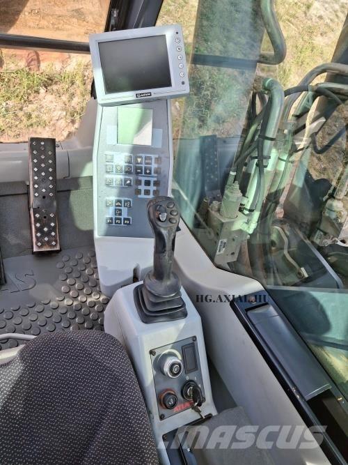 Atlas 240 LC Гусеничные экскаваторы