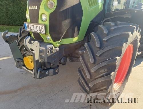 CLAAS ARION 550 Трактора
