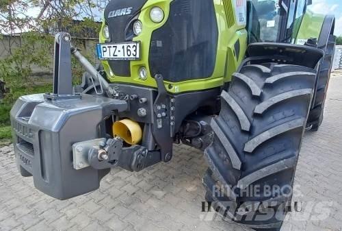 CLAAS Axion 830 Трактора