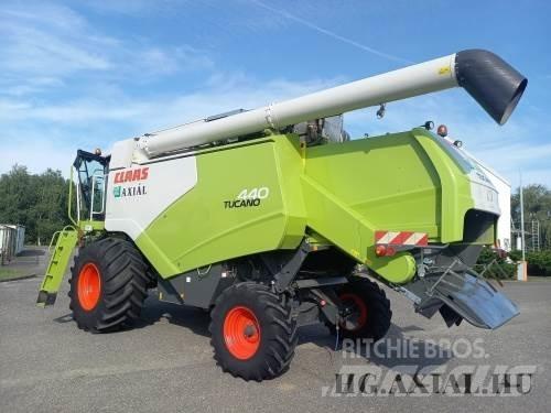 CLAAS Tucano 440 Зерноуборочные комбайны