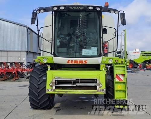 CLAAS Tucano 440 Зерноуборочные комбайны