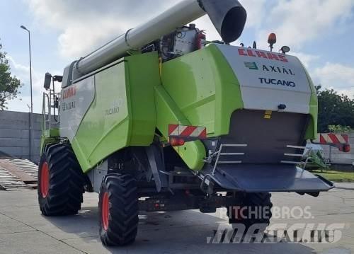 CLAAS Tucano 440 Зерноуборочные комбайны