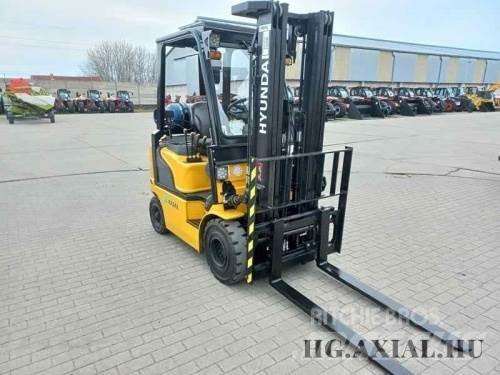Hyundai 18L-7M Сельхозтехника - Другие