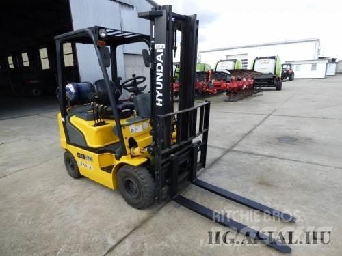 Hyundai 20L-7M Сельхозтехника - Другие