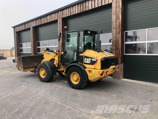 CAT 906 H 2 Фронтальные погрузчики